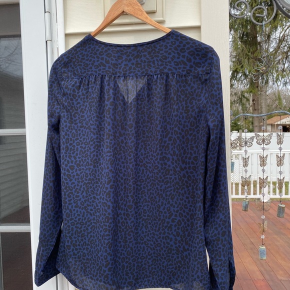 Loft leopard print button up chiffon blouse - Picture 7 of 7